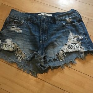 Hollister Jean shorts